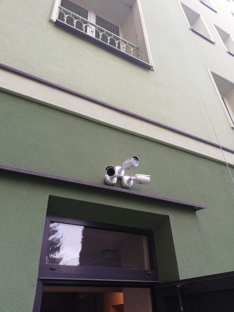 AV/monitoring — IMG_20191130_101102.jpg